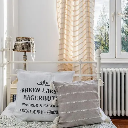 Familien-apartment Wyspa Solna Zygmuntowska By Renters Lägenhet *